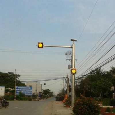 CỘT ĐÈN TÍN HIỆU GIAO THÔNG